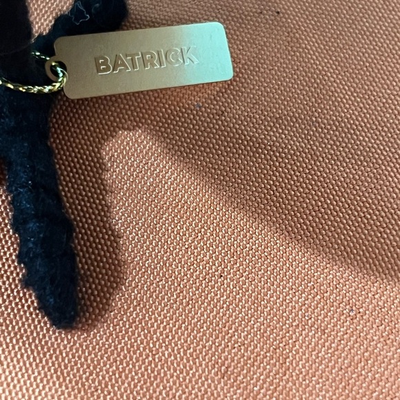 Batrick Festive Black and Green Bat Decor - Picture 5 of 8